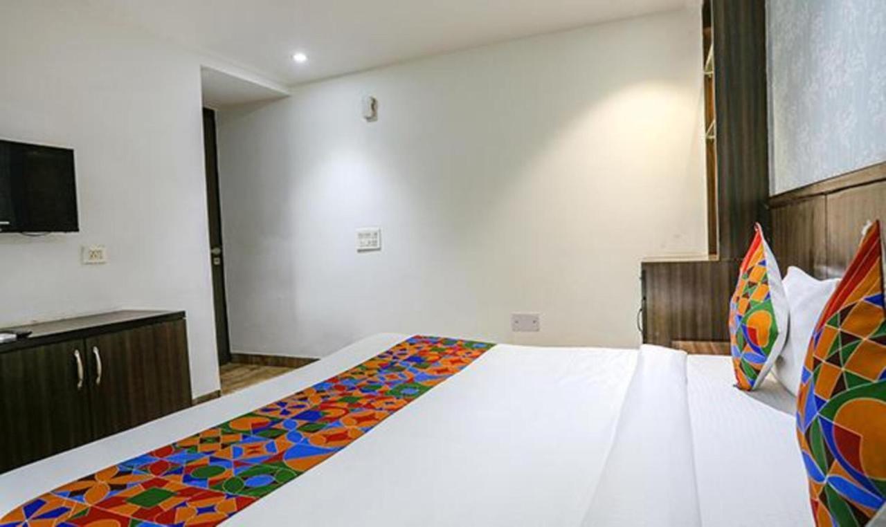 Fabexpress Rg Stay Nueva Delhi Exterior foto